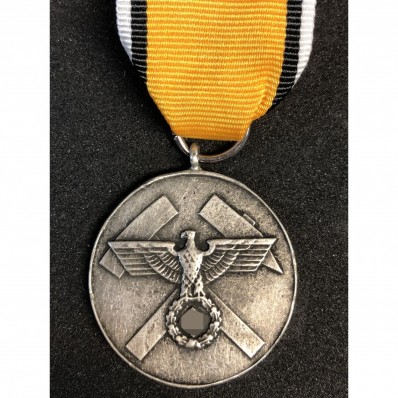 Medal For Merits In Building Trenches (Silver)